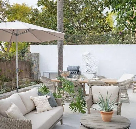 Luxury Center Villa *